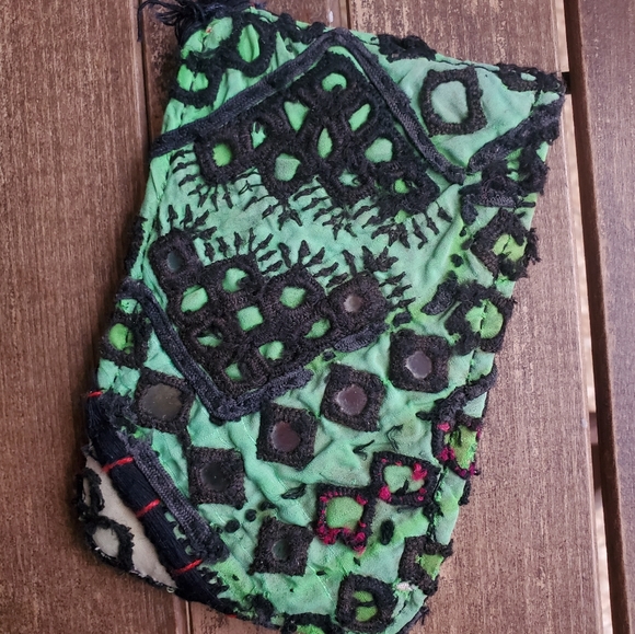 🆕️ Free People Boho Embroidered Banjara Wallet - Picture 5 of 9